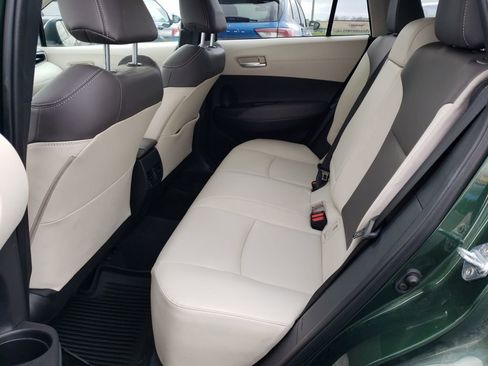 Used 2023 Toyota Corolla Cross XLE w/ Convenience Package image 24