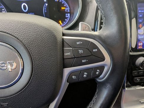 Used 2020 Jeep Grand Cherokee Summit w/ Skid Plate Group image 14