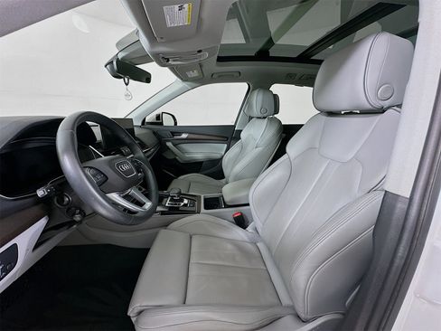 Used 2021 Audi Q5 2.0T Premium Plus w/ Premium Plus Package image 22