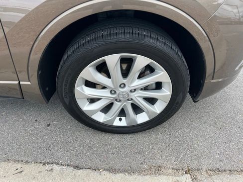 Used 2018 Buick Envision Premium AWD/4WD image 11