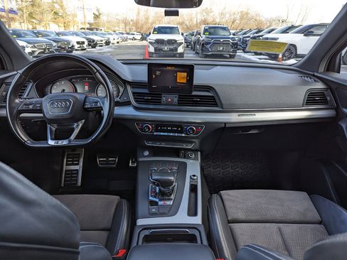 Used 2019 Audi SQ5 Premium image 37