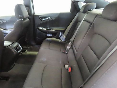 Used 2023 Chevrolet Malibu LT FWD image 30