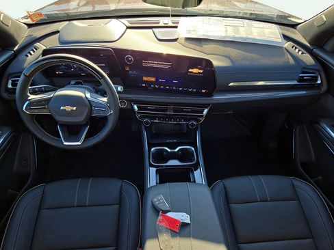 New 2026 Chevrolet Traverse High Country image 16