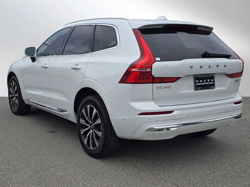 Used 2023 Volvo XC60 B5 Plus w/ Climate Package AWD/4WD image 5