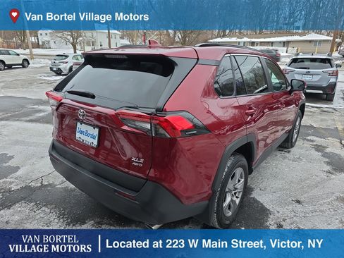 Used 2025 Toyota RAV4 XLE w/ Weather Package image 5
