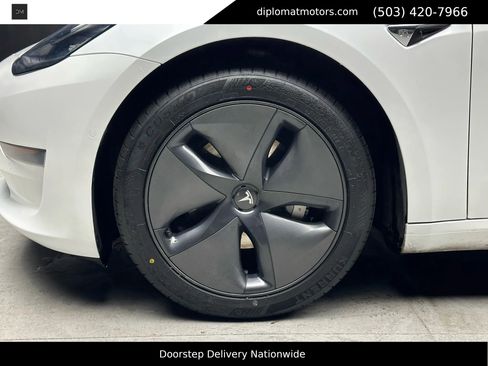 Used 2020 Tesla Model 3 Long Range image 36
