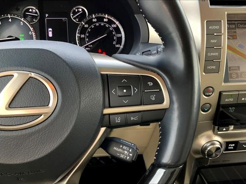 Used 2021 Lexus GX 460 Premium image 24