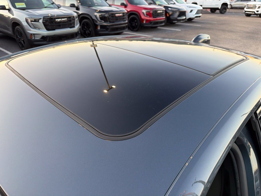 Used 2026 Cadillac CT5 V w/ Technology Package RWD image 23