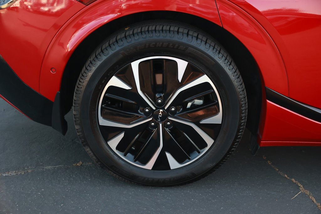 Used 2023 Kia EV6 GT-Line RWD image 11