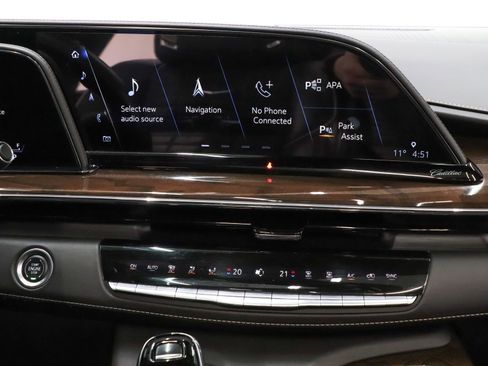 Used 2024 Cadillac Escalade ESV Sport Platinum w/ LPO, ONYX Package image 40