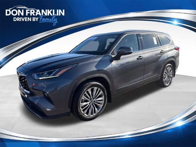 Used 2022 Toyota Highlander Platinum AWD/4WD image 1