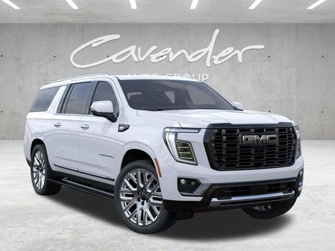 New 2026 GMC Yukon XL Denali Ultimate AWD/4WD image 7