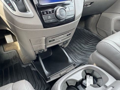 Used 2016 Honda Odyssey EX-L image 40