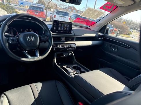 Certified 2025 Honda Pilot EX-L image 27