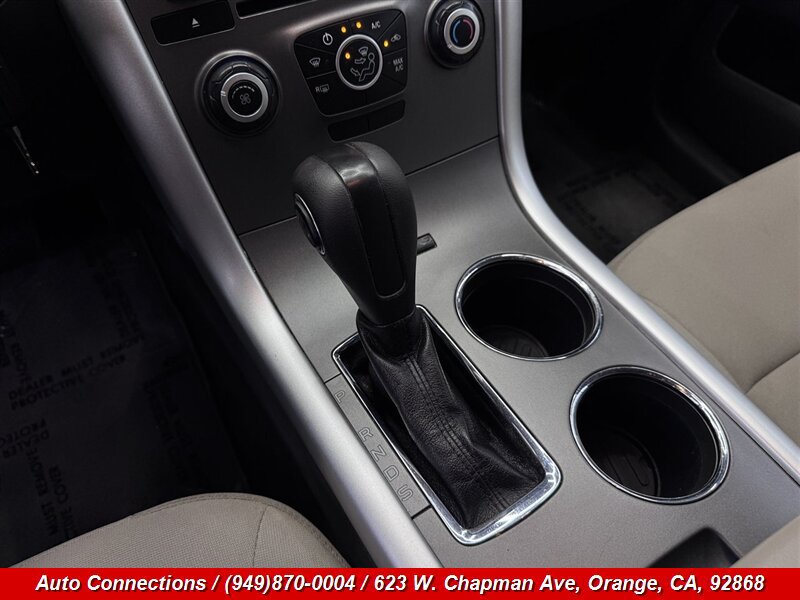 Used 2013 Ford Edge SE FWD image 12
