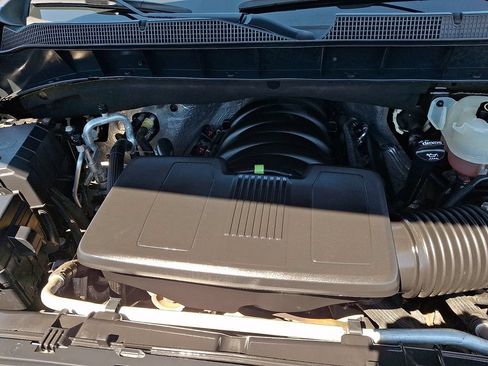 Used 2019 Chevrolet Silverado 1500 RST AWD/4WD image 30