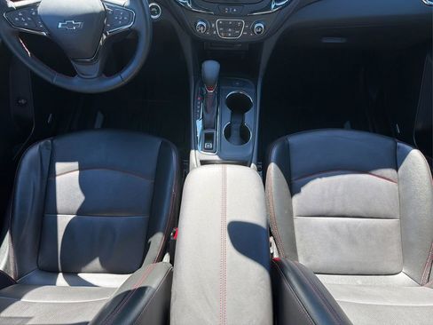 Used 2024 Chevrolet Equinox RS w/ RS Leather Package AWD/4WD image 12