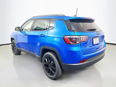 New 2026 Jeep Compass Latitude AWD/4WD image 5
