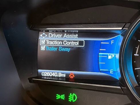 Used 2018 Ford Explorer Limited AWD/4WD image 20