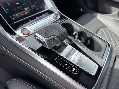 New 2026 Audi SQ8 Premium Plus image 13