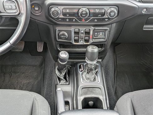 Used 2021 Jeep Wrangler Unlimited Sport image 20