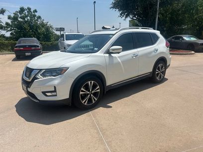 Used 2017 Nissan Rogue SL w/ SL Premium Package