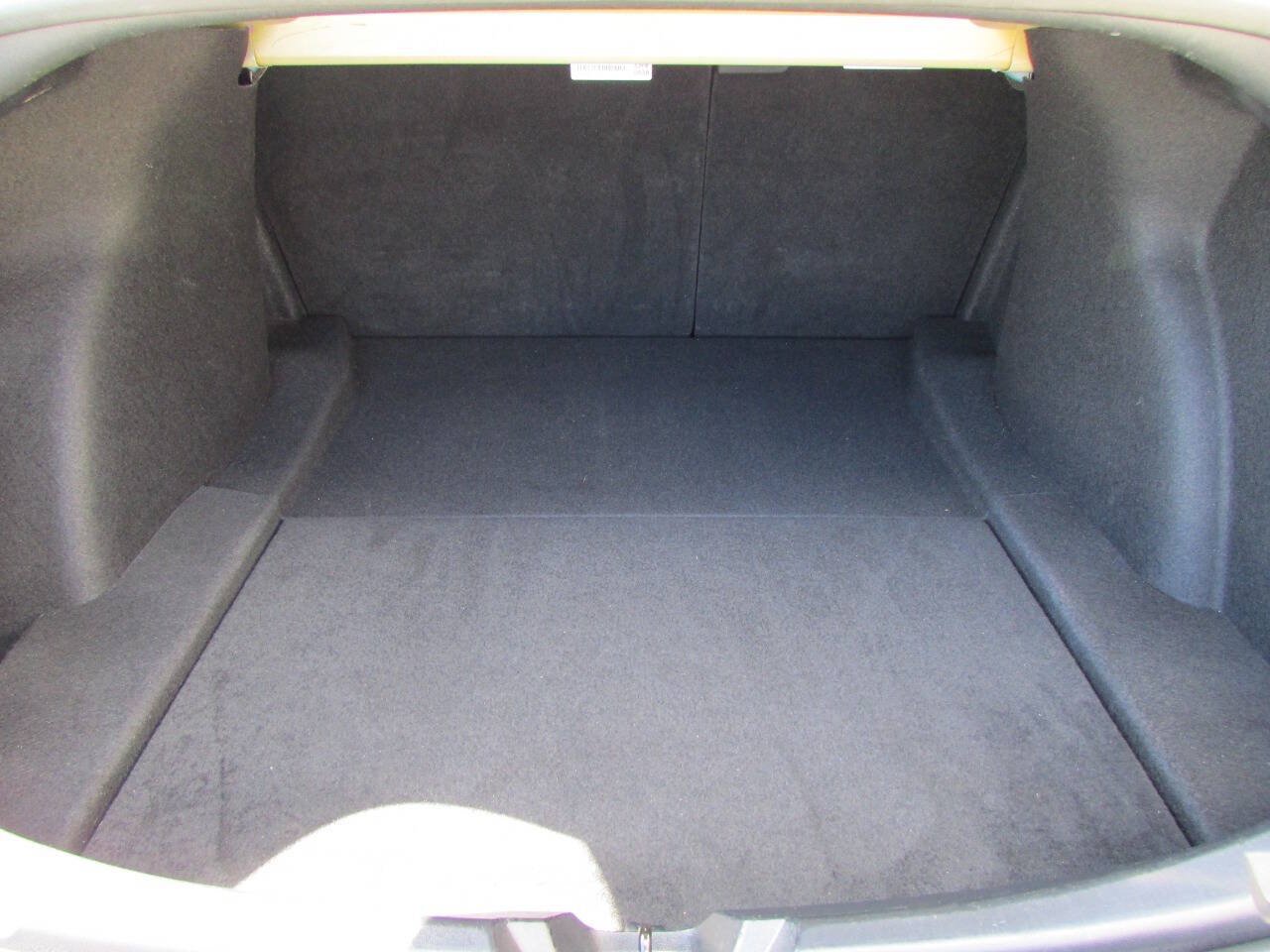 Used 2023 Tesla Model 3 Standard Range RWD image 29