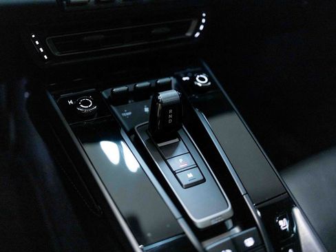 Used 2024 Porsche 911 Carrera GTS image 67