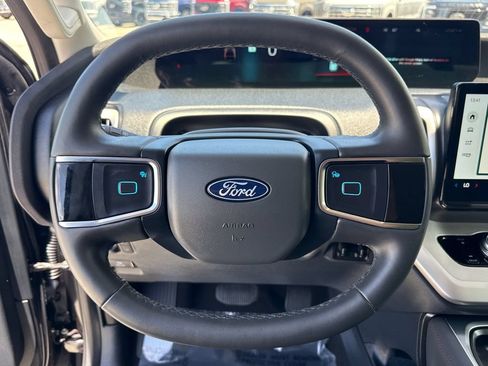 Certified 2025 Ford Expedition Active RWD image 14