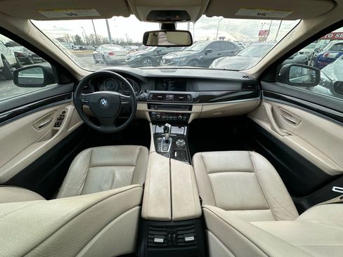 Used 2012 BMW 528i Sedan image 2