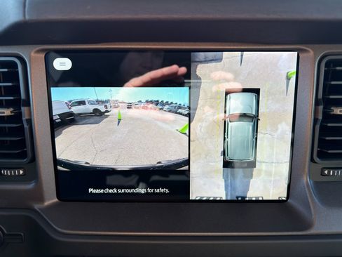 New 2025 Ford Bronco Badlands image 27