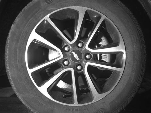 Used 2025 Chevrolet TrailBlazer LT FWD image 13