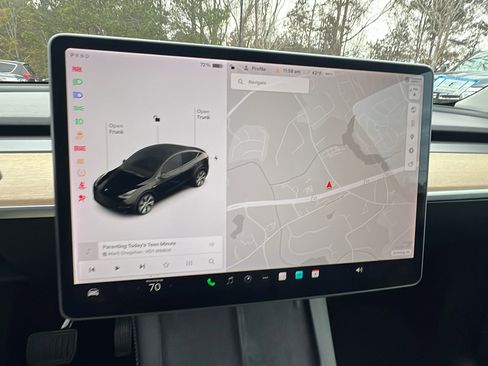 Used 2021 Tesla Model Y Long Range image 28