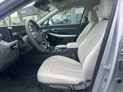 New 2025 Hyundai Sonata SE image 13