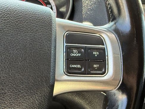 Used 2020 Dodge Journey Crossroad FWD image 19