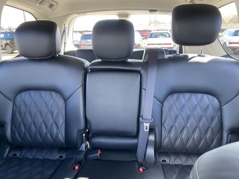 Used 2024 Nissan Armada Platinum w/ Cargo Package image 27
