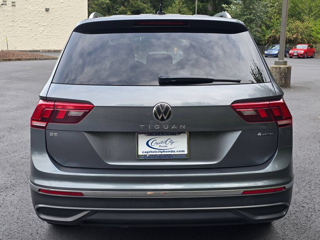 Used 2022 Volkswagen Tiguan SE AWD/4WD image 28