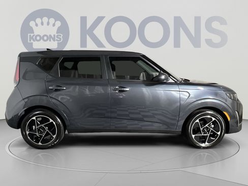 Used 2025 Kia Soul EX FWD image 8