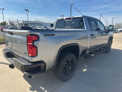New 2026 Chevrolet Silverado 2500 LTZ w/ LTZ Plus Package AWD/4WD image 33