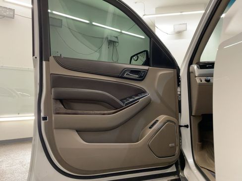 Used 2016 Chevrolet Tahoe LT image 20