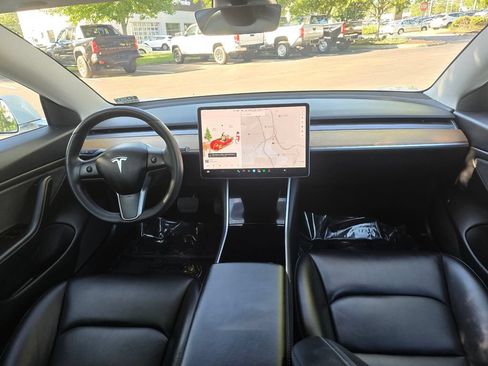 Used 2020 Tesla Model 3 Long Range AWD/4WD image 12