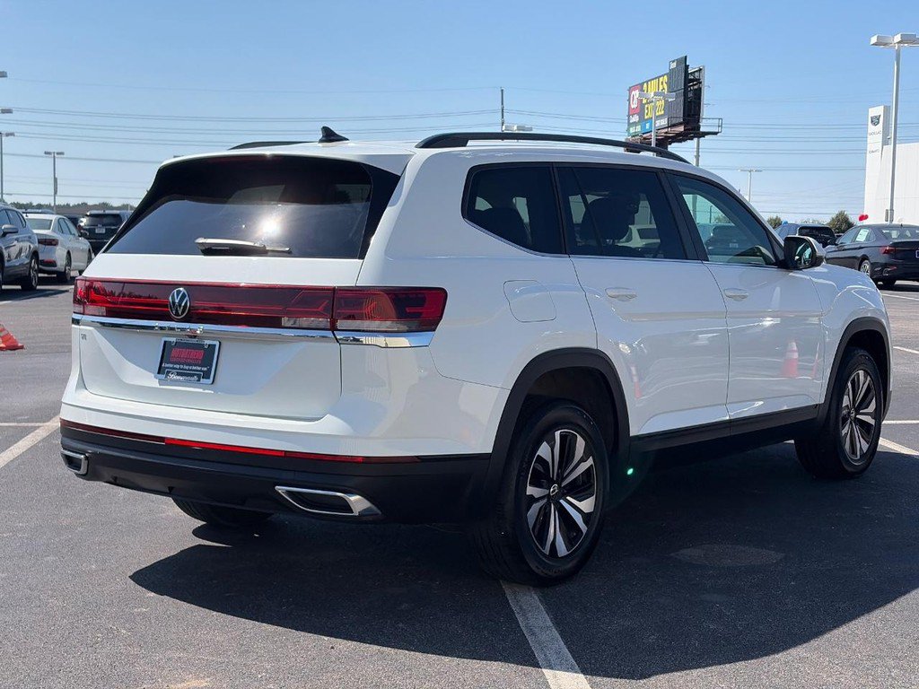 Used 2024 Volkswagen Atlas SE FWD image 5