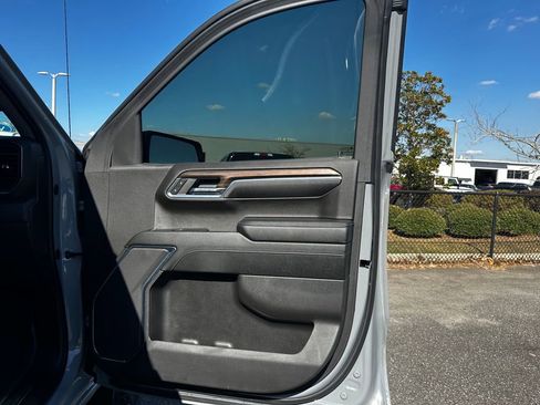 Used 2024 Chevrolet Silverado 1500 LT Trail Boss image 42