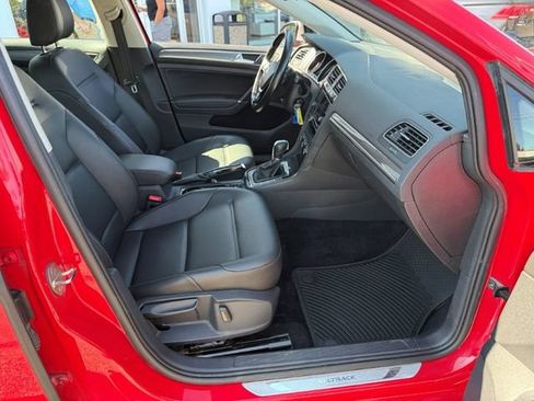 Used 2019 Volkswagen Golf Alltrack S AWD/4WD image 23