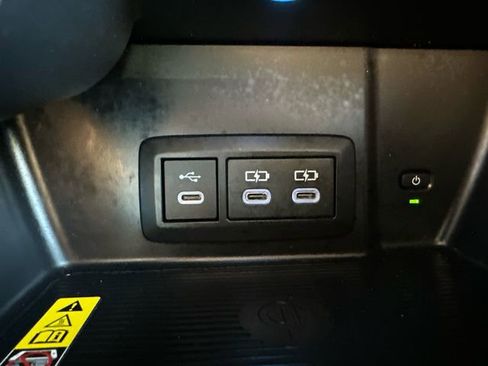 Certified 2023 Toyota Venza Nightshade AWD/4WD image 47