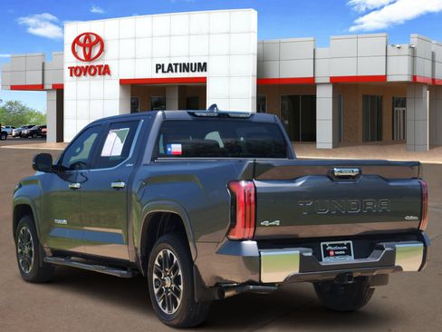 Used 2024 Toyota Tundra Limited AWD/4WD image 5