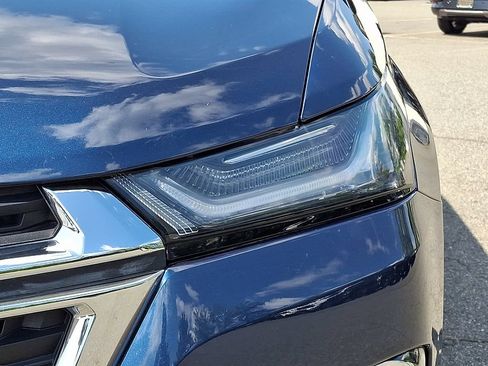 Certified 2023 Chevrolet Traverse LT AWD/4WD image 9