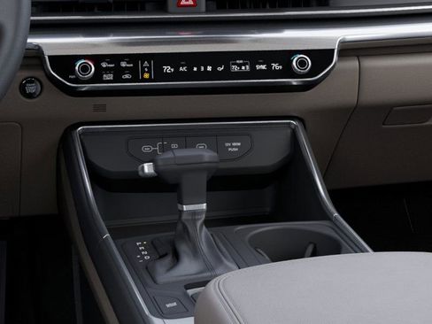 New 2025 Kia Carnival LXS image 23