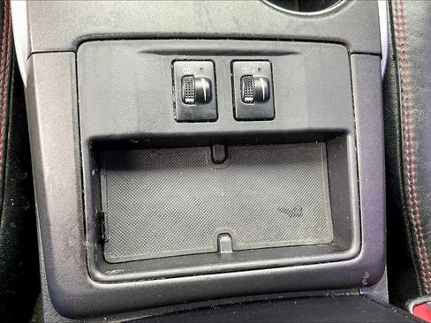 Used 2017 Toyota Camry XSE image 32