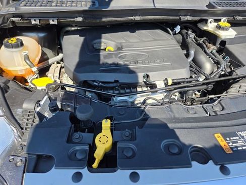 Used 2018 Ford Escape SEL FWD image 22